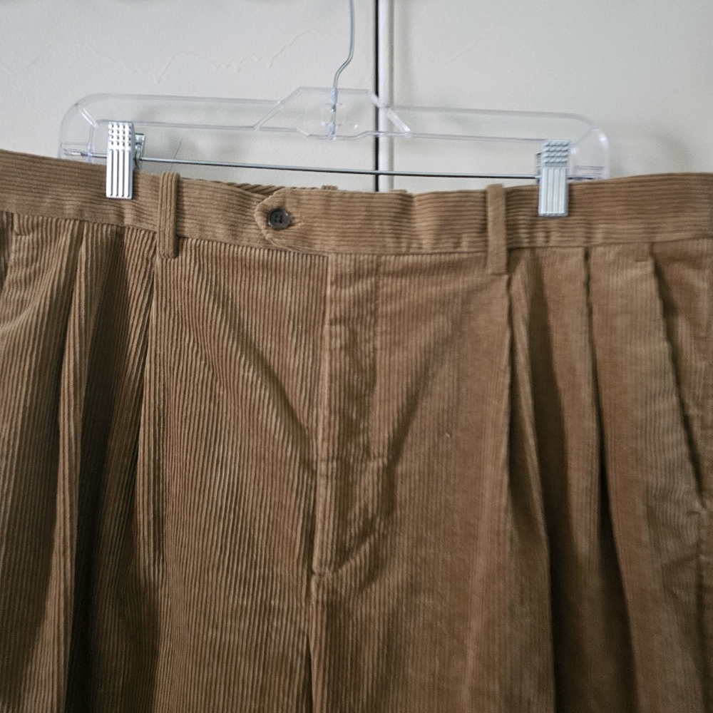 Banana Republic Tan Corduroy Ankle Pants. NWOT. Size 16 Short - Picture 2 of 4